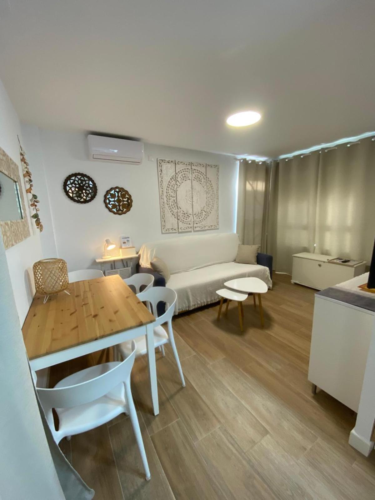 Junto A La Playa. Solo Familias Y Parejas Apartament *